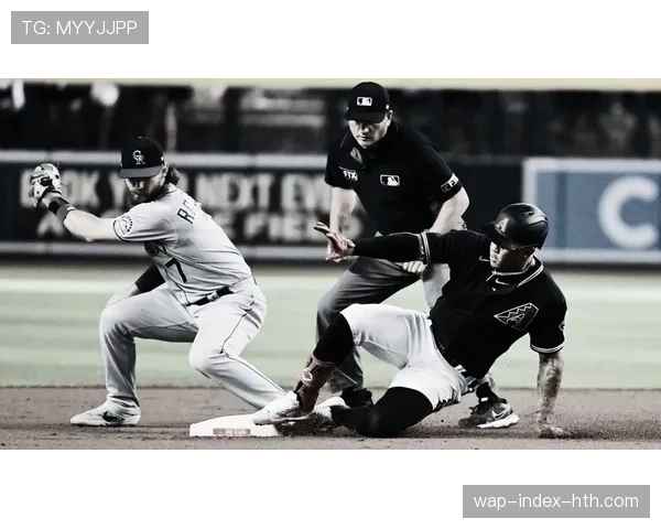 通讯：一位跟随响尾蛇队长途客场征战的资深随队记者的一周见闻